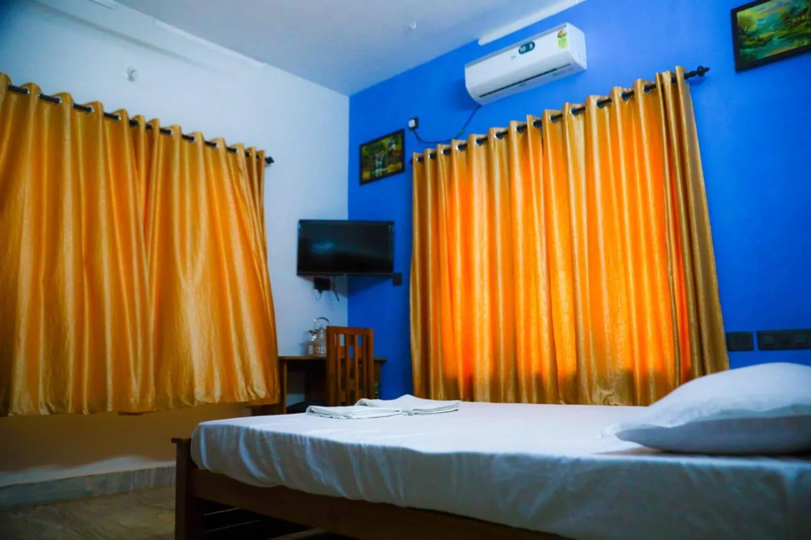 Ocean Queen Palace Poovar